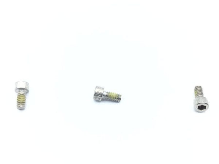 NAS1352C04LE4 Socket Head Cap Screw (3)