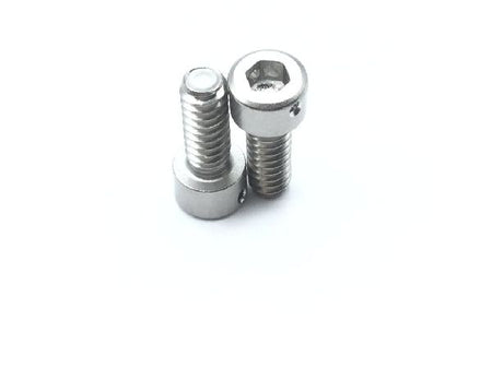 NAS1352C06H6 Socket Head Cap Screw (4)
