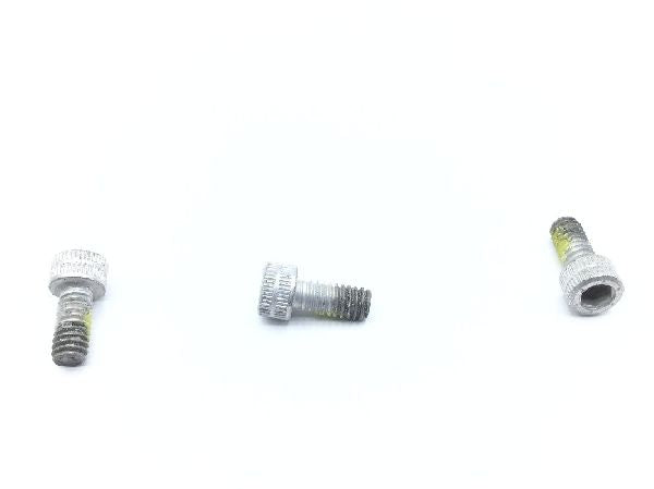 NAS1352C08LB6P Socket Head Cap Screw (3)