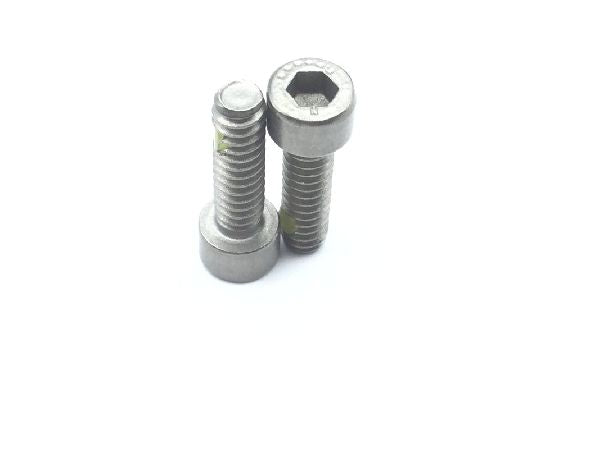 NAS1352N06LN8 Socket Head Cap Screw (4)