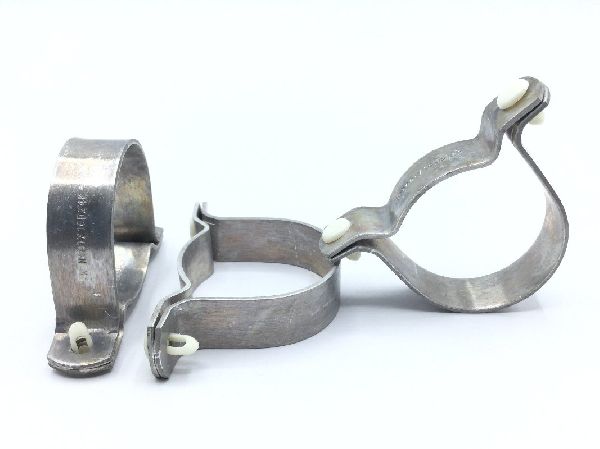 NAS1716D24K Loop Clamp (2)