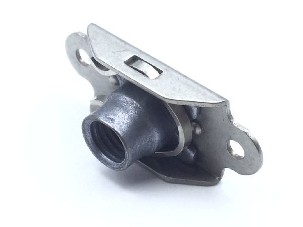 NAS1791C4-3 Self-Locking Nutplate (3)