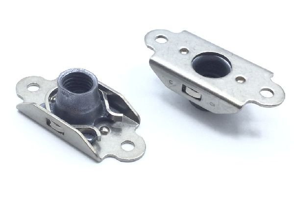 NAS1791C4-3 Self-Locking Nutplate (4)