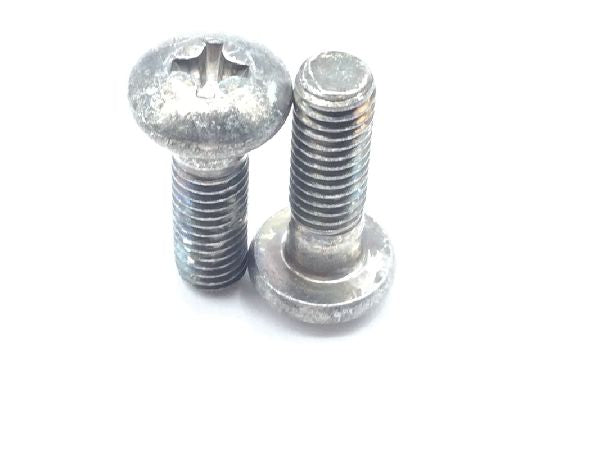 NAS221-9 Machine Screw (2)