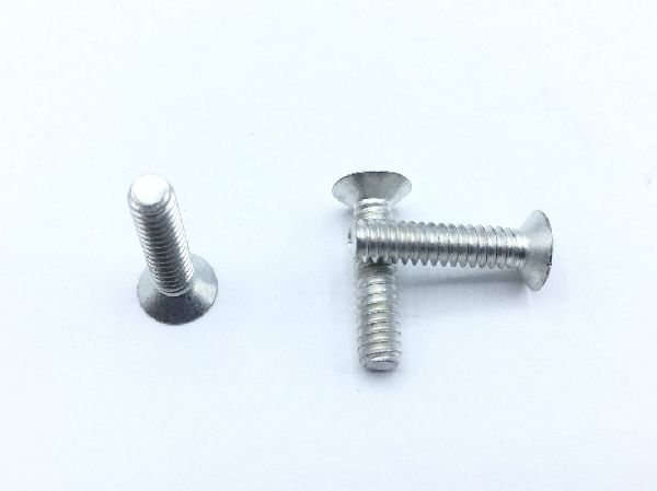 NAS514P440-8 Machine Screw (2)