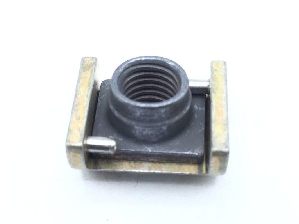 NAS577B4A Self-Locking Barrel Nut (2)