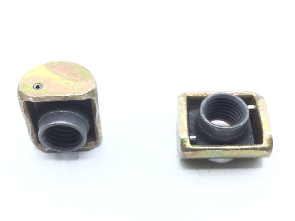 NAS577B5A Self-Locking Barrel Nut (2)