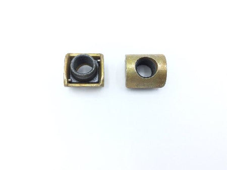 NAS577B6A Self-Locking Barrel Nut (3)