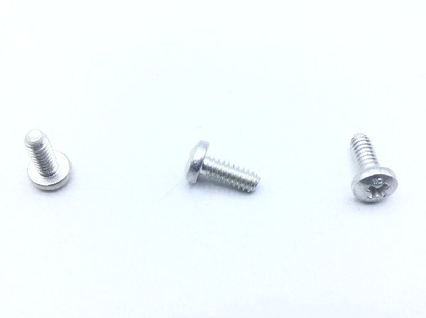 NAS600-5 Machine Screw (2)