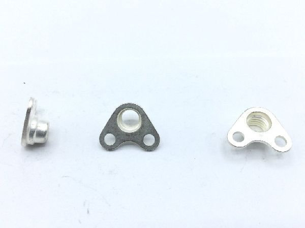 NAS698C3 Self-Locking Nutplate (2)