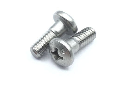 NAS7802U2 Close Tolerance Screw (2)