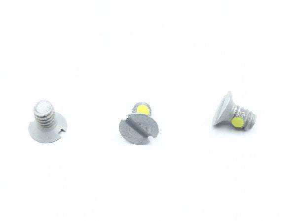 NK507DD632-4 Machine Screw