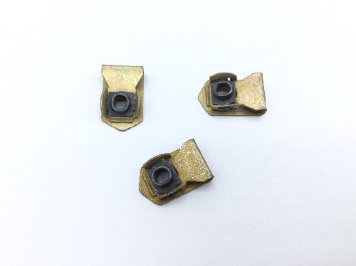 SL211-08-1 Clip-On Nut (3)