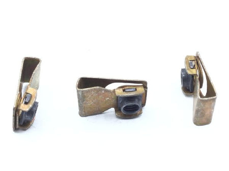 SL213-3-1 Clip-On Nut (5)