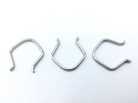 ST3M446-4 Retaining Clip (3)